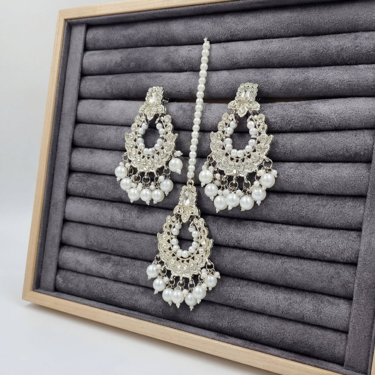 silver white earrings maang tikka set indian jewellery set