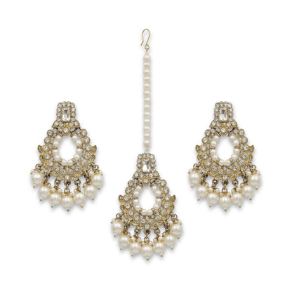 Golden and white pearls earrings maang tikka set