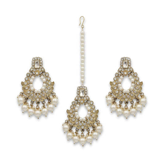 Golden and white pearls earrings maang tikka set