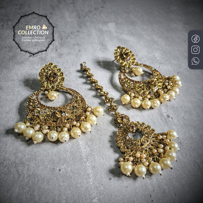 Golden Earrings and a Mang Tikka Set