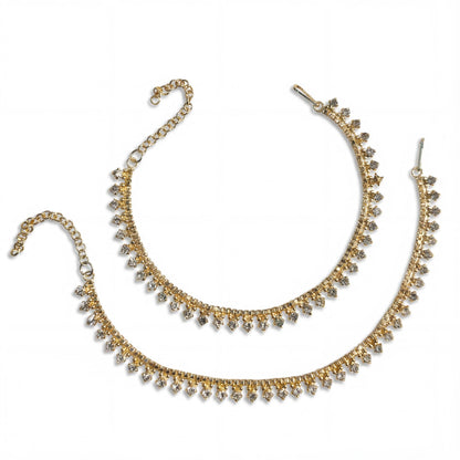 Indian Pakistani style golden anklet payal close up design